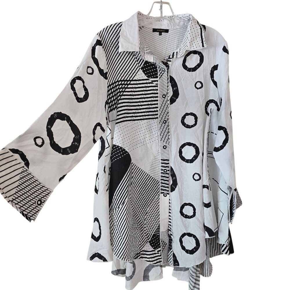 Radzoli Womens Lagenlook‎ Button Down Shirt Size XL White Black Artsy